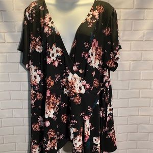 Torrid size 3X black floral tie wrap top